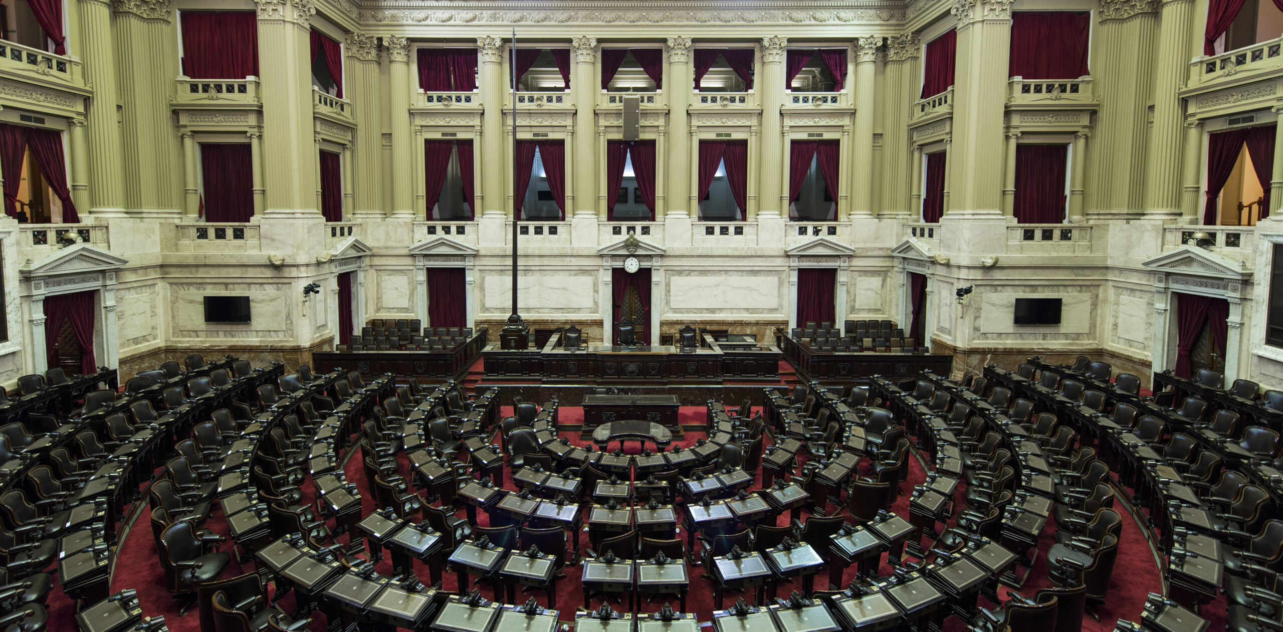 Recinto_de_la_Cámara_de_Diputados_de_la_Nación